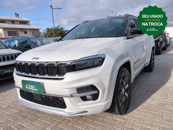 JEEP COMMANDER 1.3 T270 TURBO FLEX OVERLAND AT6 JEEP COMMANDER 1.3 T270 TURBO FLEX OVERLAND AT6